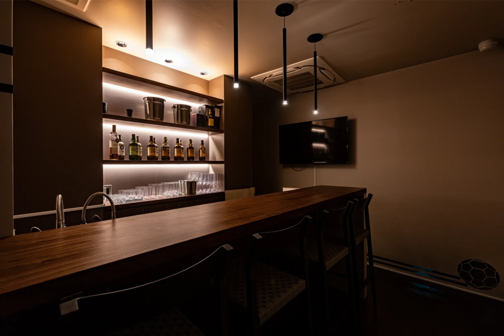 BAR roppongiの事例